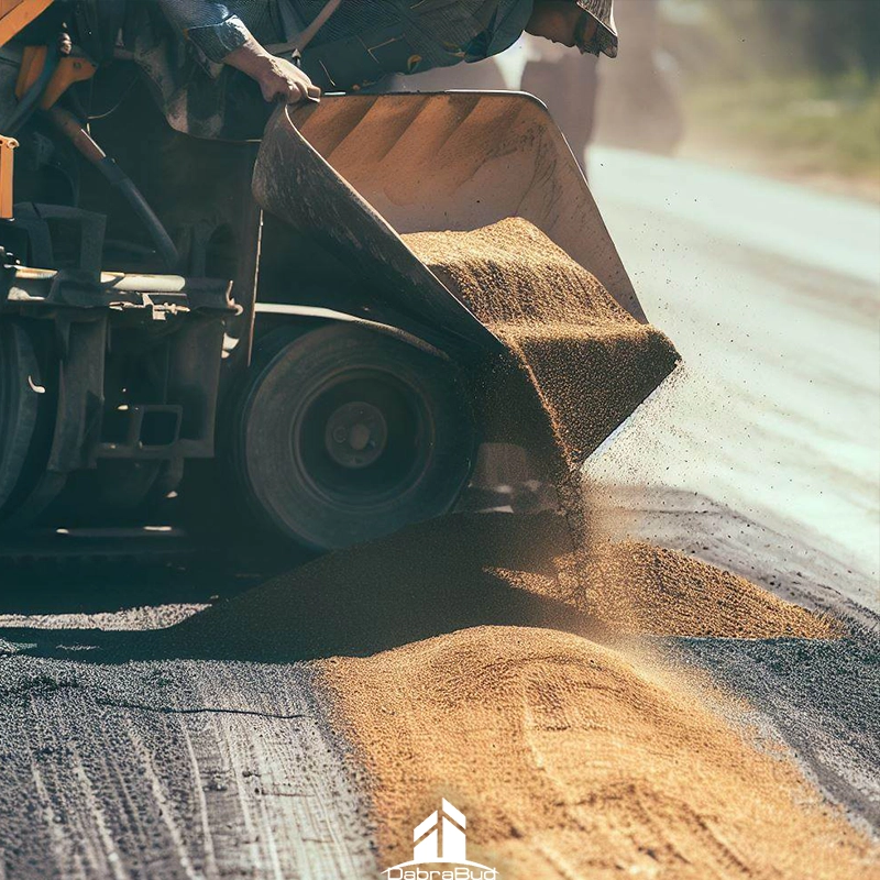 Песок при прокладке дорог